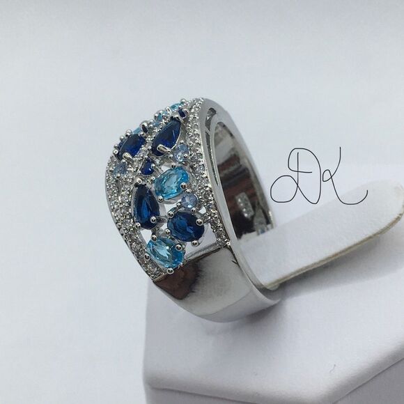 ETERNITY WEDDING RING - Picture 5 of 7